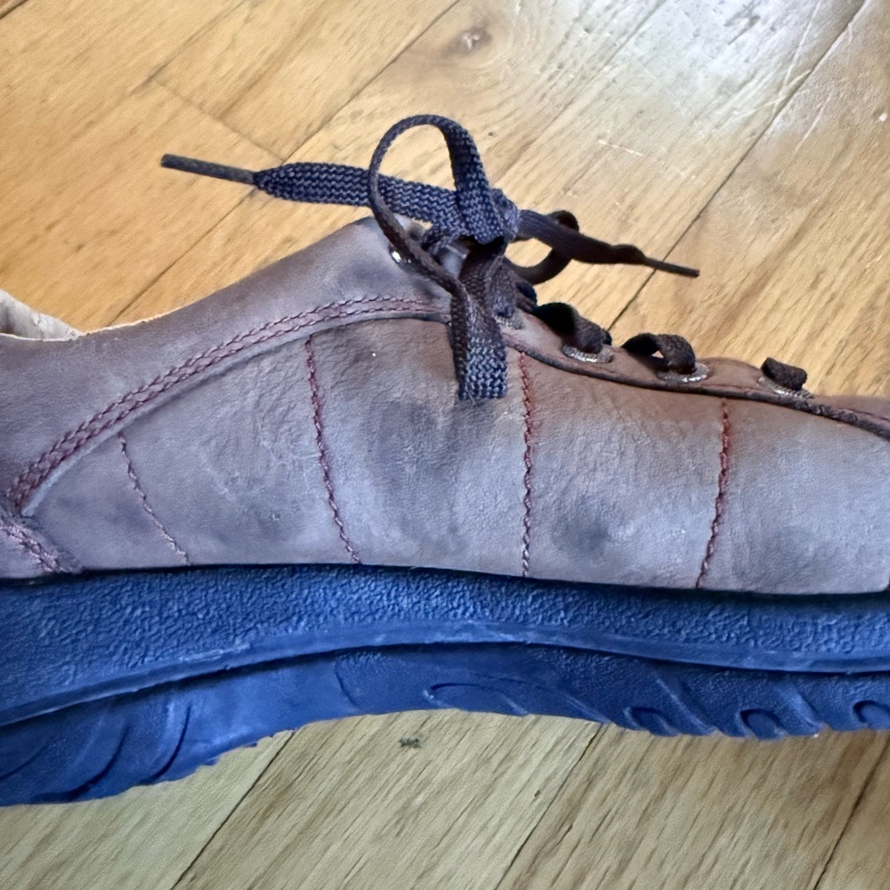 Keen Brown Leather Lace-Up Shoes - Picture 5 of 12